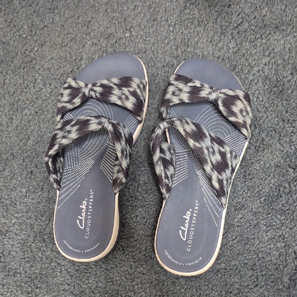Clarks Women's Black and White Patterned Sandals